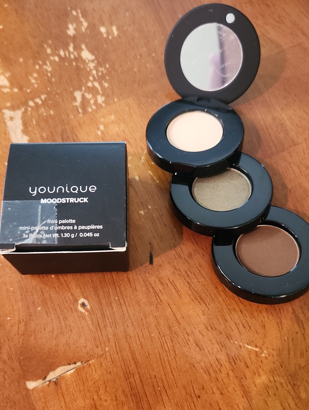 Younique Moodstruck Mini Palette Eyeshadow Limited Edition - Humble NIB